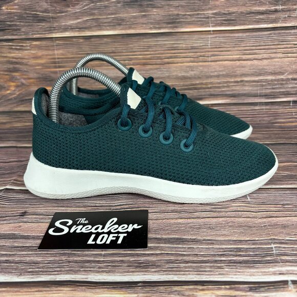 Allbirds Women's Tree Runner's Green Athletic Wool Shoes - Picture 1 of 8
